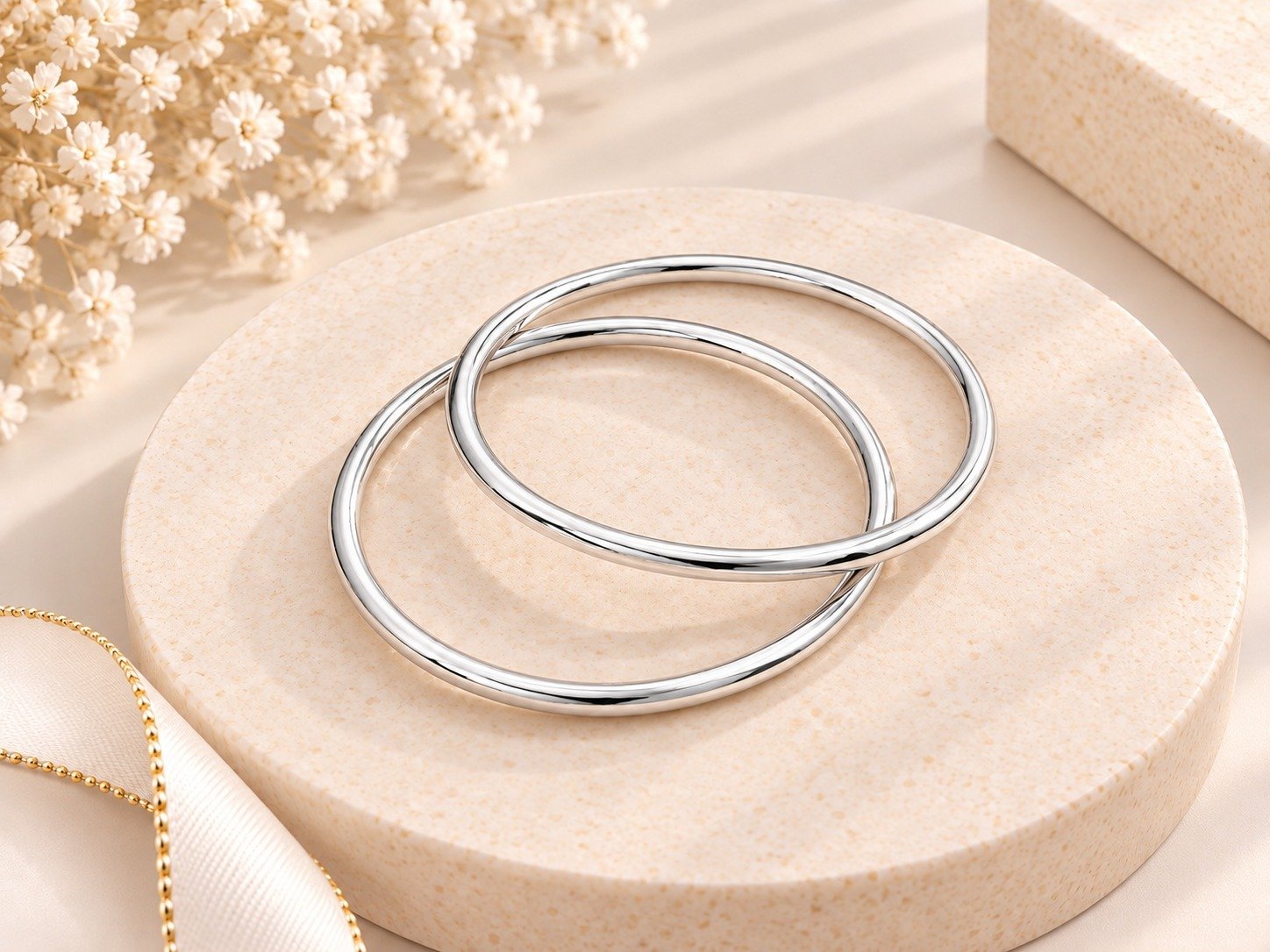 Classic Sterling Silver Round Bangle Set.